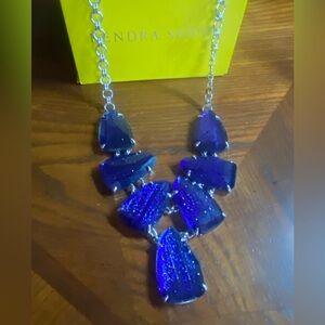 🤩KENDRA SCOTT🤩Harlie Statement Necklace - Blue Stone - NWT